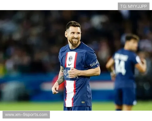 多特准备梅西式中场心脏——开启足球新纪元的战术革新